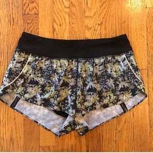 Lululemon short